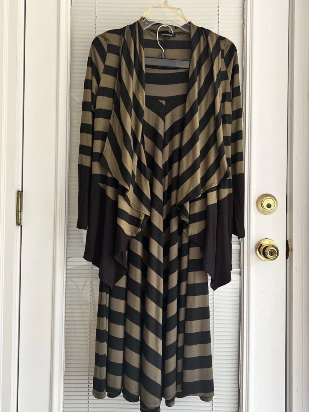 B Design Tan Black Stripe Jacket Skirt Set Suit Small